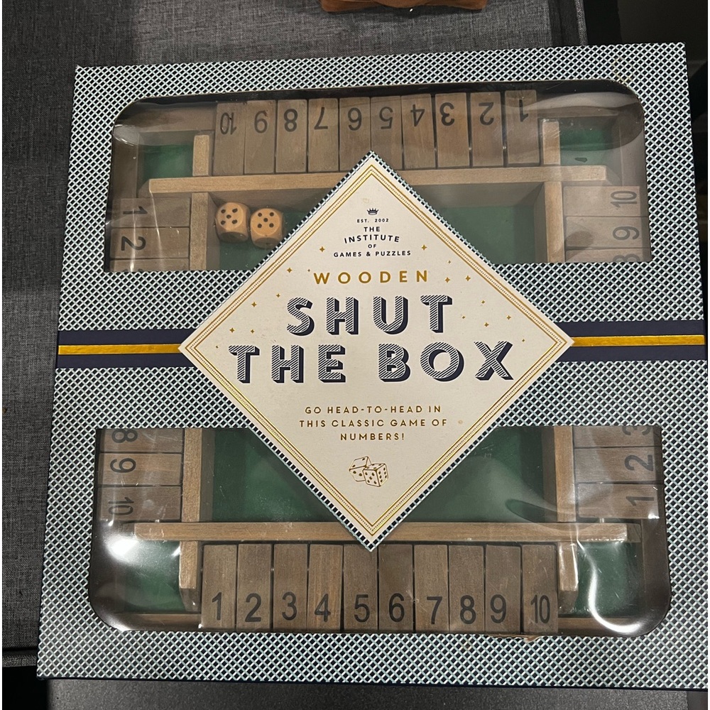 NWT Shut The Box travel size game